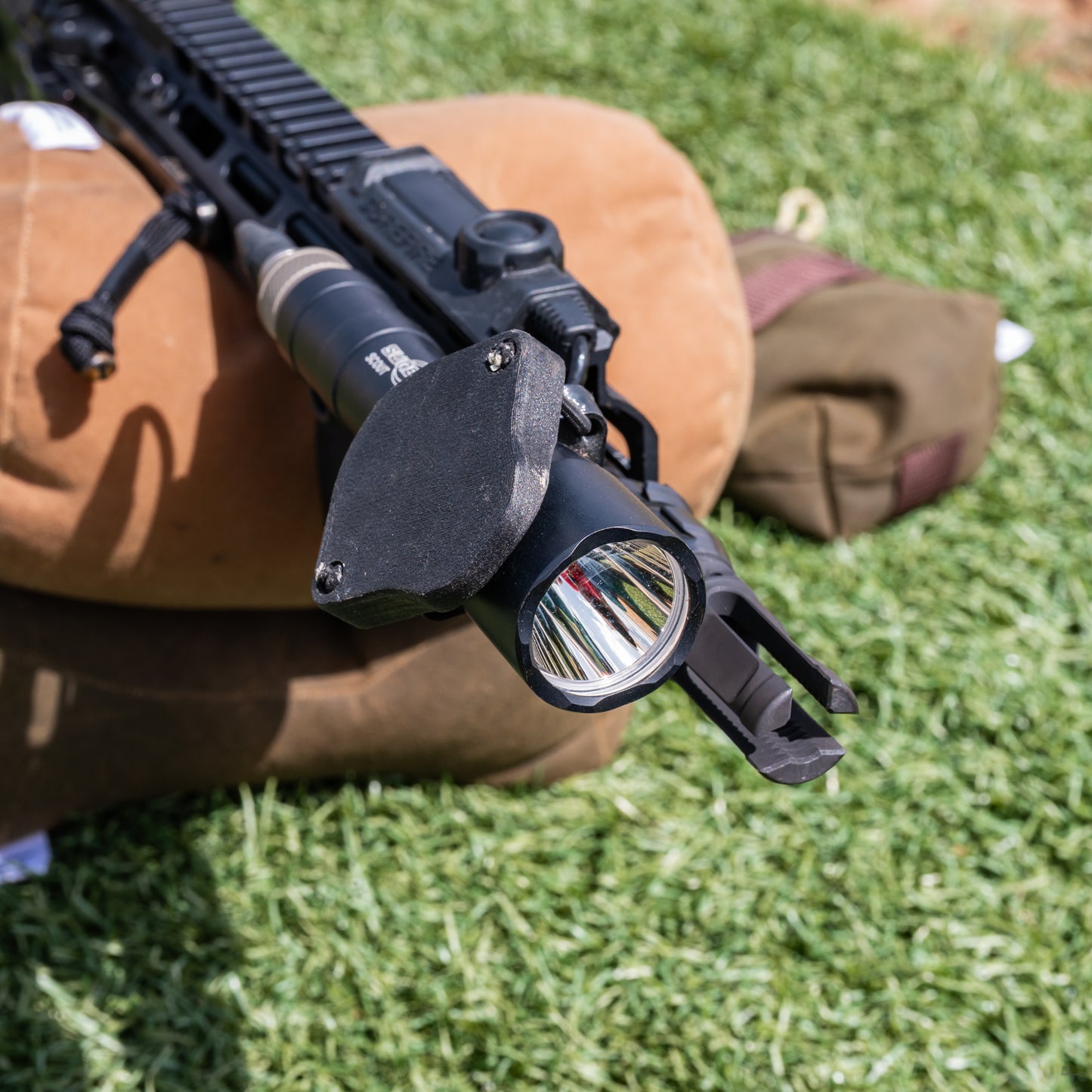 Elastic Light Cap - Surefire Scout